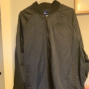 Nike Men’s XL Track Jacket